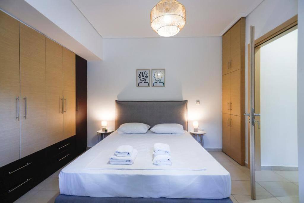 Pame Rentals - Cozy Glyfada Stay With Free Parking 雅典 外观 照片